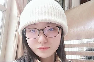 沒學(xué)過畫畫的我，大學(xué)選了首飾設(shè)計(jì)，然后......